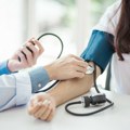 Dokazana veza između hipotenzije i nedostatka dva vitamina