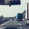 Vozači iz Srbije i dalje plaćaju zeleni karton za Makedoniju Evo zašto