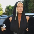 Jelena Karleuša progovorila o tragediji koja je zadesila njenu porodicu: Izumiremo od raka