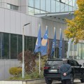 Protest radnika Doma zdravlja u Gračanici zbog hapšenja direktora zdravstvenih i obrazovnih ustanova