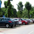 Humani parking kod Štranda