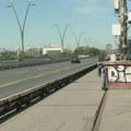 Učesnici skupa SNS stižu preko Brankovog mosta: Zatvoren saobraćaj