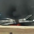 Snimak drame u Grčkoj: Zapalio se F-16! Avion prinudno sleteo na Zakintos
