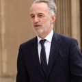 Gradonačelnik Pariza: Neophodan politički odgovor na krizu u zemlji