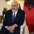 Edi Rama: Čekamo saopštenje Kfora, podržavamo deeskalaciju sukoba