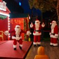Neka duh Deda Mraza u vama zasija u Coca-Cola prazničnom selu u Zimskoj bajci