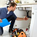 3 Stvari koje će sprečiti začepljenje odvoda: Vodoinstalater otkriva šta je najgore što možete da bacite u sudoperu