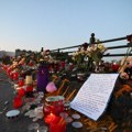 Novi Sad stojao 14 minuta u znak sećanja na poginule iz protesta što niko nije osumnjičen za trage