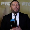 "Bolelo me je grlo, mislio sam da je angina, onda su mi rekli da je karcinom": Pevač o borbi sa opakom bolešću