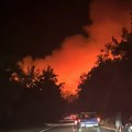 Teška situacija na Tasosu: Vetrovi ne olakšavaju gašenje požara, pola ostrva bez struje (VIDEO)