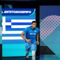 Janis dobio zabranu da igra za Grčku!