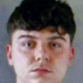 Ako ga vidite zovite policiju: Đorđe Makić osumnjičen za teško ubistvo: Na Vračaru ispred kladionice nasmrt izbo nožem mladića…