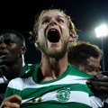 (VIDEO): To je šampion: Sporting sa igračem manje slavio u 94!