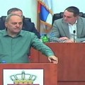 Nikad tiše u leskovačkoj Skupštini: Opozicija ćutanjem izražava negodovanje zbog preduge sednice