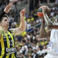 Zna se ko je gazda Istanbula: Fenerbahče pregazio Efes u velikom turskom derbiju!
