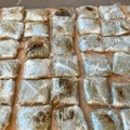 (Foto) Pronađeno 22 kilograma marihuane upakovane u 44 paketa u automobilu Lazarevčanina (43)
