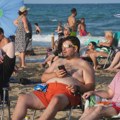 Kolika je zarada od pomračenja Sunca: Turisti troše, menadžeri smišljaju astroturizam /foto/