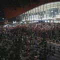 BLOG UŽIVO Beograd i Novi Sad na ulicama: Studenti i građani traže pravdu za 16 žrtava