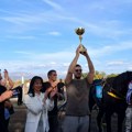 Prošlogodišnji šampion ponovo najbrži na kasačkim trkama povodom Dana grada Leskovca