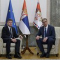 Vučić preneo Lajčaku da je veoma zabrinut zbog situacije na severu KiM