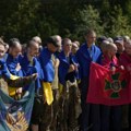 Velika razmena zarobljenika Rusije i Ukrajine: U Kijev stigli borci Azovstalja (video)