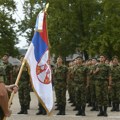 Mladići u Srbiji počeli da se pakuju za vojni rok: Raspituju se šta da ponesu, influenser napravio haos zbog saveta o…