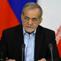 Masud Pezeškijan poručio Trampu: "Iran se neće pokloniti nijednom nasilniku"
