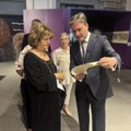 Ministar Selaković u Bukureštu otvorio izložbu "Srpsko srednjovekovno nasleđe u opasnosti": Naše kulturno nasleđe na KiM među…