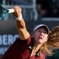 Andrejeva ubedljiva na startu Ju-Es opena