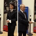 Putinovo rukovanje izazvalo pometnju: Upitno zdravstveno stanje ruskog predsednika, primećen čudan detalj
