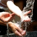 Voda koju pije 26 miliona Amerikanaca kontaminirana ''večnim hemikalijama''