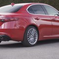 “Nabudžena” Alfa Giulia jača i od Ferrarija