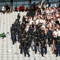 Privedeno 198 navijača Hajduka i Dinama, lakše povrijeđen 21 policajac