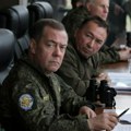 Medvedev objasnio zašto Ukrajinci nisu došli da preuzmu svoje mrtve vojnike