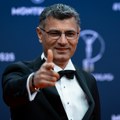 Turski "Džejms Bond" opet oduševio - sa rukom u džepu postao prvak Evrope VIDEO