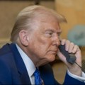 Трумп и Путин обавили телефонски разговор