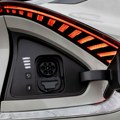 Naftna kriza uzima sve više maha, dolazi vreme električnih automobila