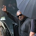 Kanjea Vesta žele samo Albanci? Evropa mu okrenula leđa, a u Tirani ga jedva dočekali, grade mu i stadion za koncert