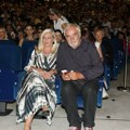 Naš glumac zaveo lepoticu mlađu od svog sina: Ima šestoro dece, najstarije ima 46, a najmlađe 8 godina