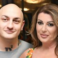 "Niko mi nije čestitao sem Viki, bio sam razočaran" Desingerica progovorio o pobedi svog kandidata u "Pinkovim zvezdama", pa…