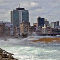 SAD uvele nove sankcije Kubi, na listi i unuk Raula Kastra