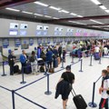 Turisti iz Srbije zaglavljeni na aerodromu u Hurgadi: „Doživljavamo strašne neprijatnosti od lokalnog osoblja“
