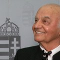Predsednik Mađarske odlikovao Zvonka Bogdana bronzanim krstom za zasluge
