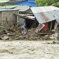 Katastrofalne poplave nastavljaju da nose žrtve: Evakuisano više od 80.000 stanovnika, skloništa prepuna