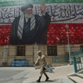 Iran upozorio SAD i Izrael da nipošto ne napadaju dok traje sahrana Ali Hamneija