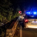 Automobil sleteo u provaliju kod Sinja, dve osobe poginule