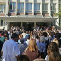 “Ne damo naše profesore”: Učenici Jovine gimnazije pozivaju na protest ispred Mašinske – danas u 13.30