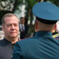 Medvedev upozorio Nemačku: Čini mi se da treba da se urazume