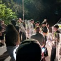 Antimigrantski protest u Portsmutu, vlada Britanije osudila „huligansko ponašanje”