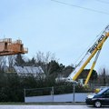 Tragedija u Francuskoj: Pao most, radnici skakali s visine od 10 metara da spasu živote, jedan nije uspeo